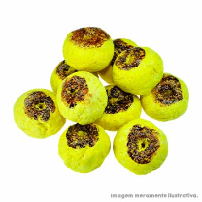 Petisco divertido para cães em formato de bolinho amarelo. Pacote com 15 unidades